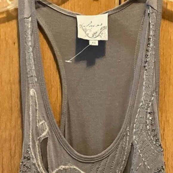 Tunic - Picture 3 of 6